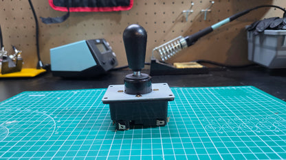 Taeyoung Fanta Lever Black (Original made by Taeyoung Company)