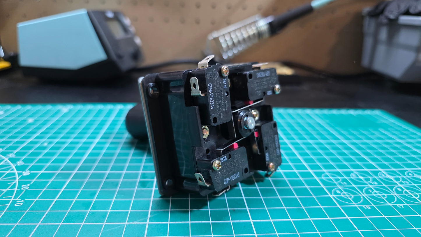 Taeyoung Fanta Lever Black (Original made by Taeyoung Company)